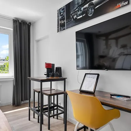 4, Direkt Am Bahnhof Διαμέρισμα