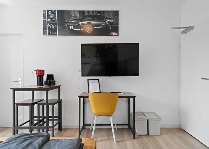 4, Direkt Am Bahnhof * Aachen